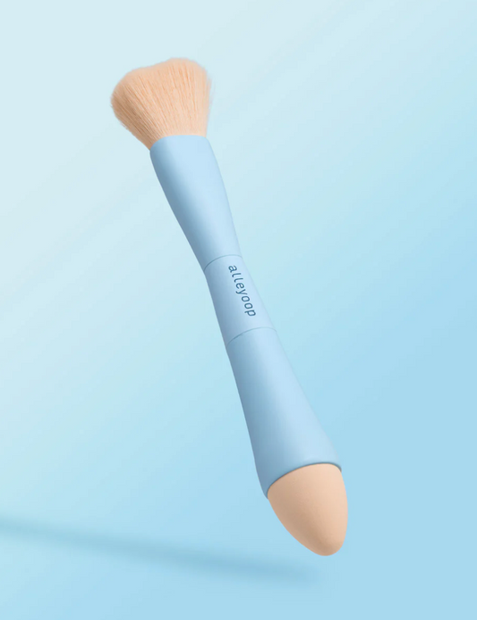 Multi-Tasker 4-in-1 Makeup Brush